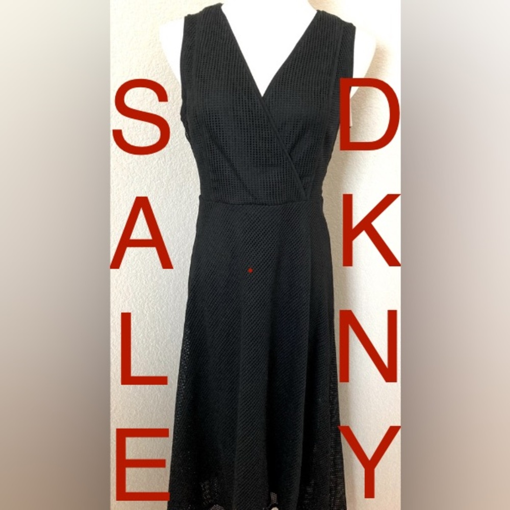 Black dress sleeveless V neck dress DKNY dress fit and flair black dress size 8